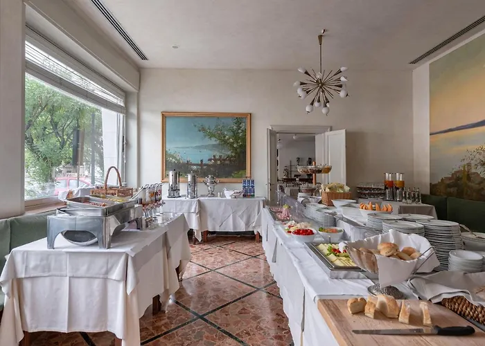 Milano 4*