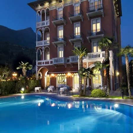 Hotel Milano Toscolano-Maderno